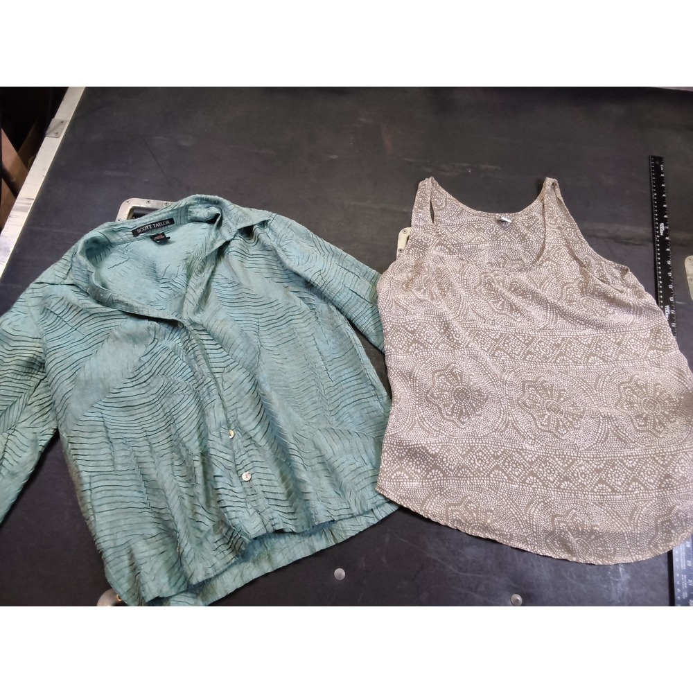 Scott Taylor Crinkle Blouse and Old Navy Patterned Tank Top Bundle Size M L